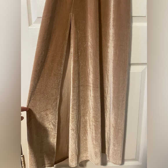 NWT Baltic Born Tatiana velvet one shoulder maxi dress - Picture 9 of 10